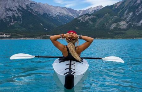 Kayaking-101-Essentials-Safety-Advice-and-More